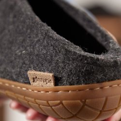 Tfler i uld med naturgummisl honey koksgr | Glerups