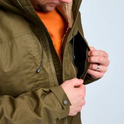 Outdoor vinterjakke herre. Varmt teddy-for. Oliven | Finnveden Winter Pinewood