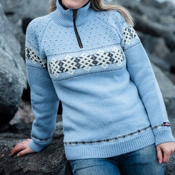 Striktrje dame med lynls bl / hvid 100% uld | Norwool of Norway